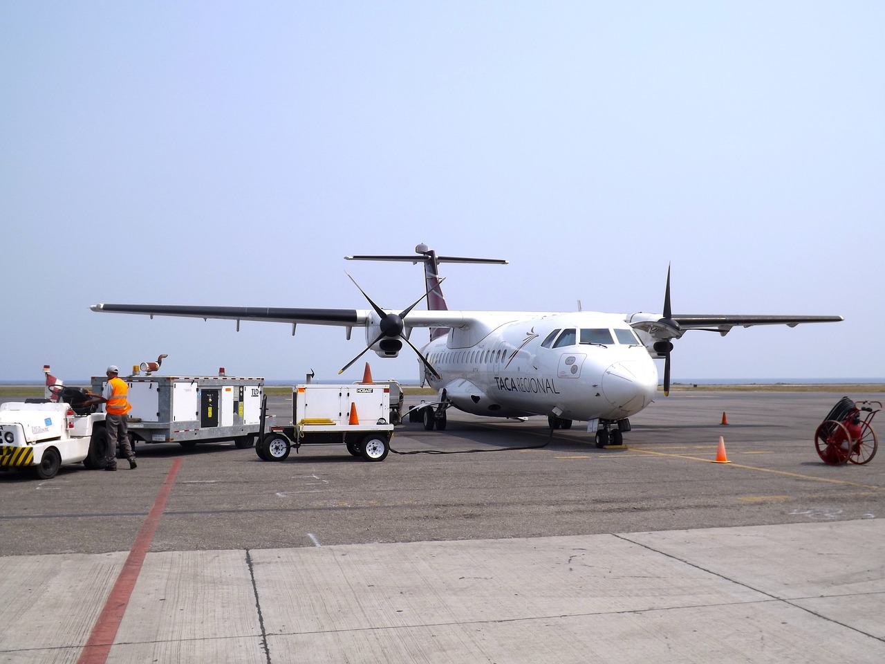 深圳小森機(jī)長最新招聘啟航，開啟航空夢想之旅
