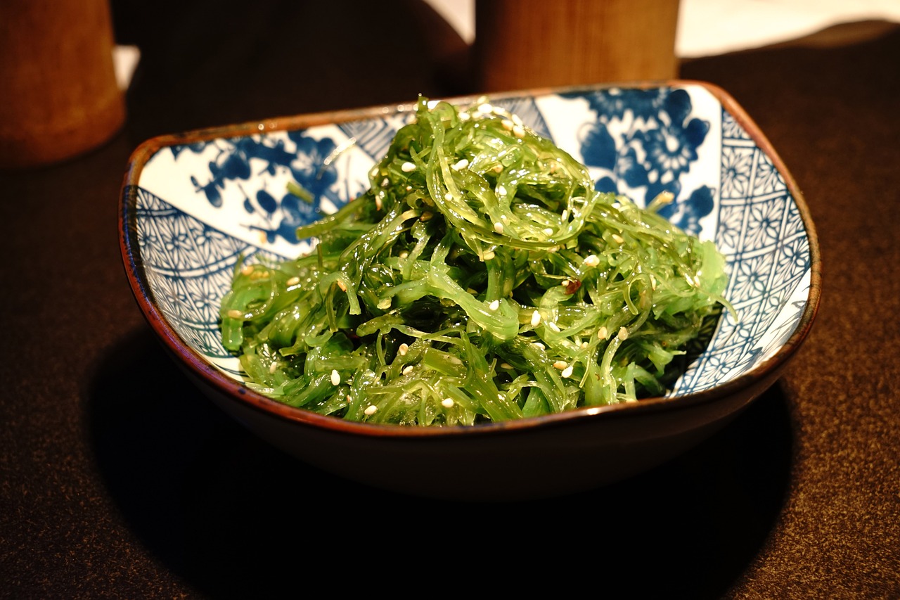 最新創(chuàng)意涼菜盤飾圖片，引領(lǐng)美食藝術(shù)新潮的靈感之源